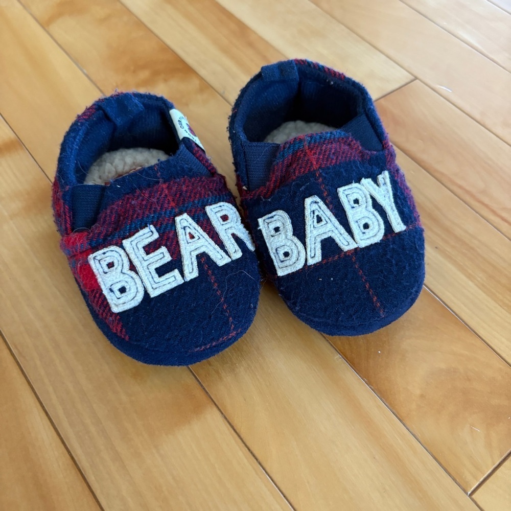 Dear Foams Baby Bear Navy Plaid Kids Slippers size 6-9 months